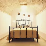 La Vecchia Grotta مارودجو