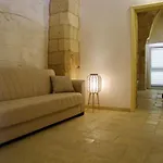 La Vecchia Grotta مارودجو