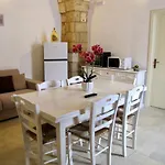 La Vecchia Grotta * مارودجو