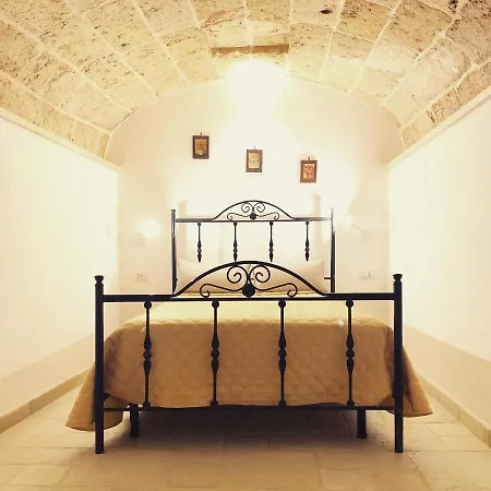 La Vecchia Grotta Maruggio