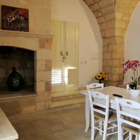 La Vecchia Grotta By Barbarhouse