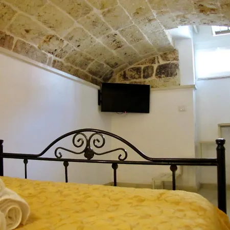 La Vecchia Grotta Maruggio