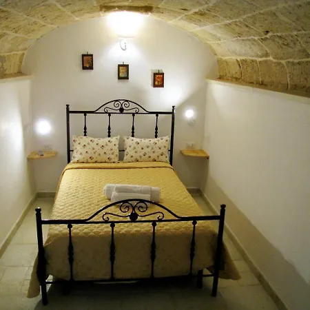 公寓 La Vecchia Grotta 玛鲁吉奥