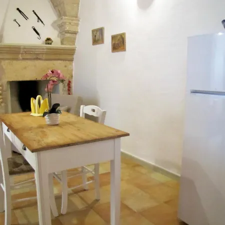 Apartment La Vecchia Grotta *