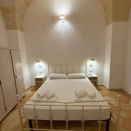 La Vecchia Grotta شقة