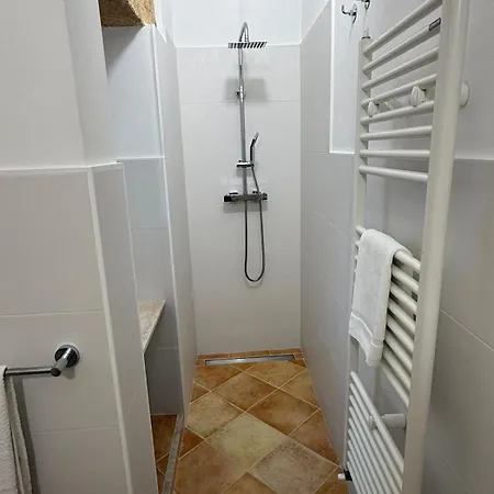 La Vecchia Grotta Lägenhet *