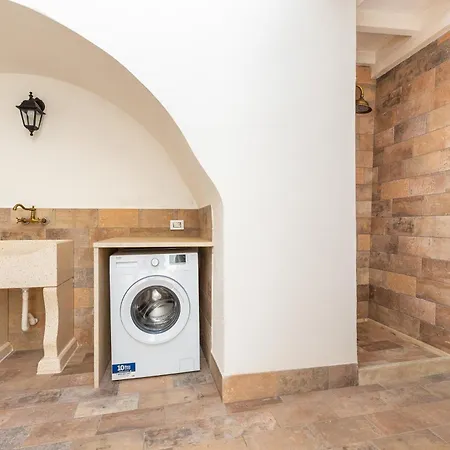 Apartman La Vecchia Grotta By Barbarhouse