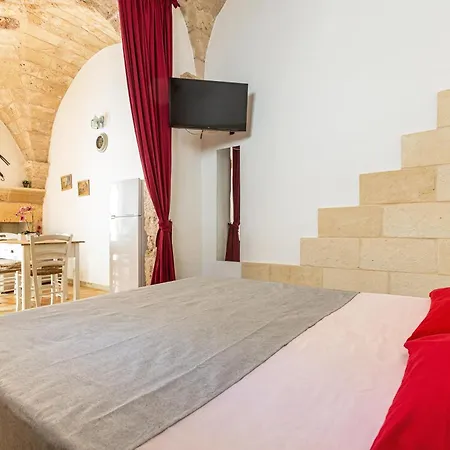 La Vecchia Grotta By Barbarhouse *